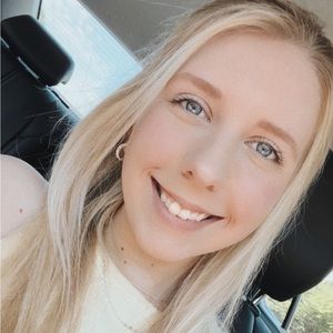 Meet your Posher, Savanna